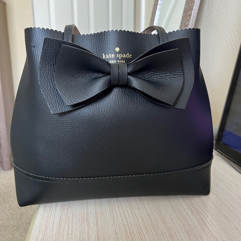 Kate spade black purse